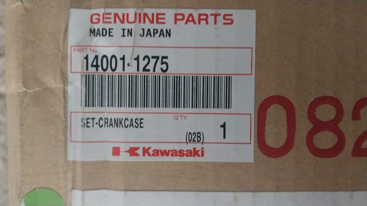 Cárter de Motor Kawasaki Ninja ZX-9R (OEM: 14001-1275) - Imagen 9