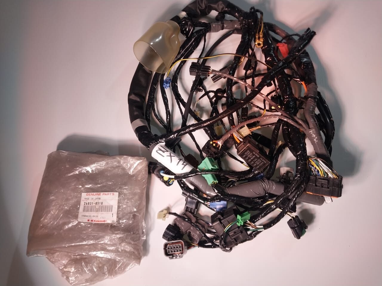 Cableado - Instalación Eléctrica Principal Kawasaki Ninja ZX-14 / ZZR1400 (OEM: 26031-0518) - Imagen 2