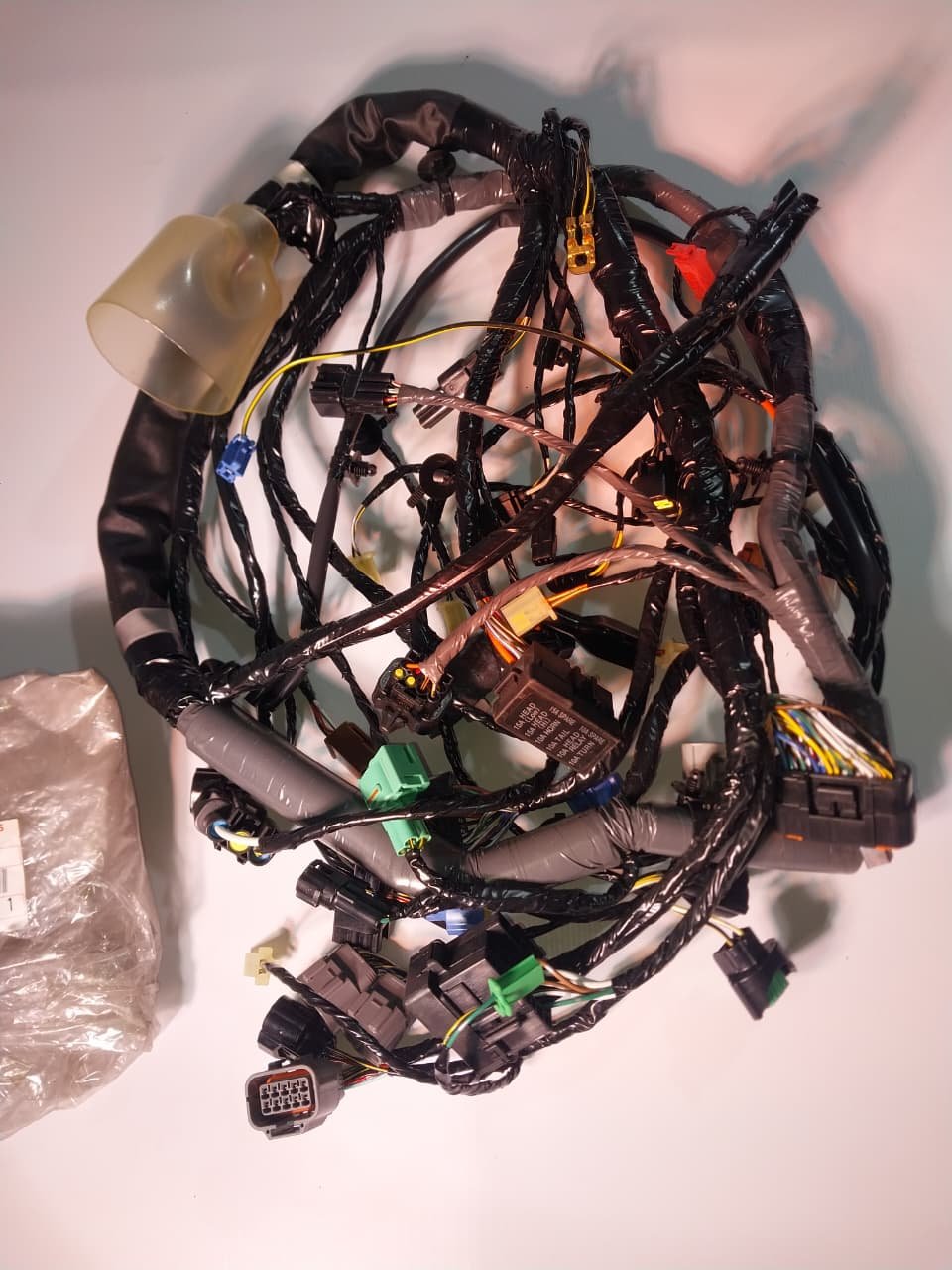 Cableado - Instalación Eléctrica Principal Kawasaki Ninja ZX-14 / ZZR1400 (OEM: 26031-0518) - Imagen 3