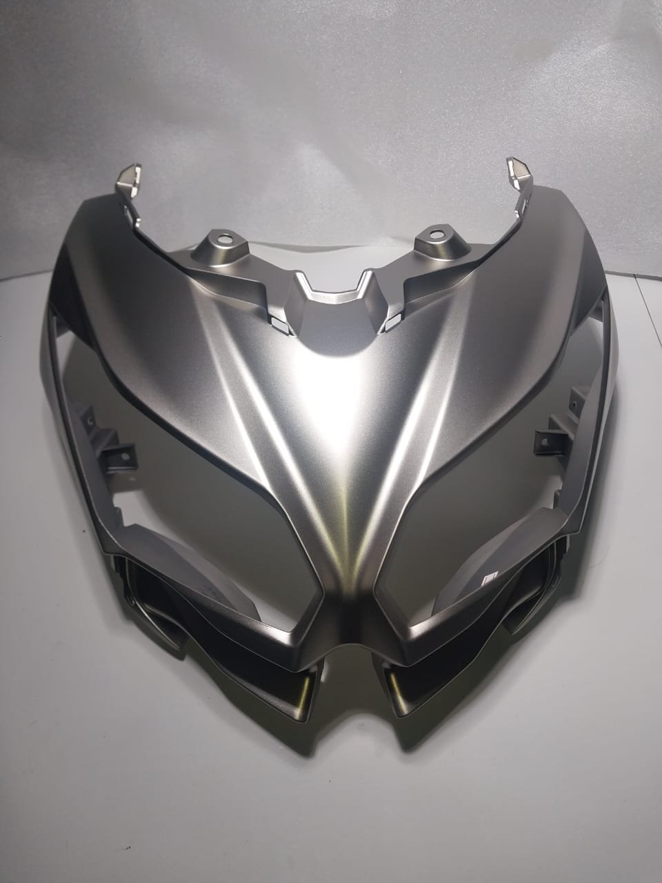 Carenado Frontal Superior (Gris) Kawasaki VERSYS 650 (OEM: 55028-0514)