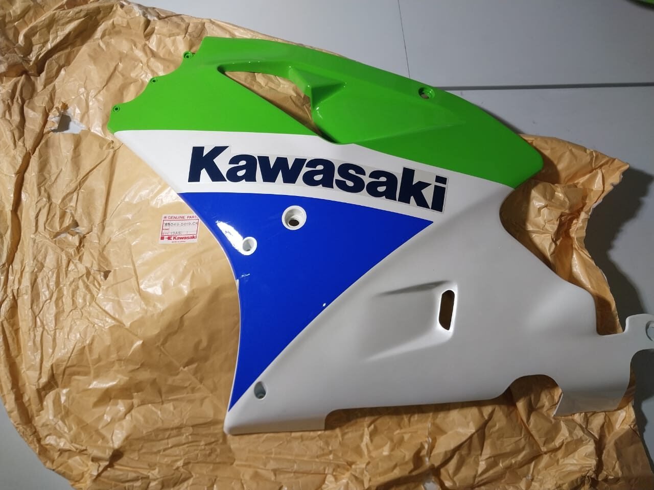Carenado Inferior Izquierdo Verde Kawasaki NINJA ZXR750 (OEM: 55049-5019-CK) - Imagen 6