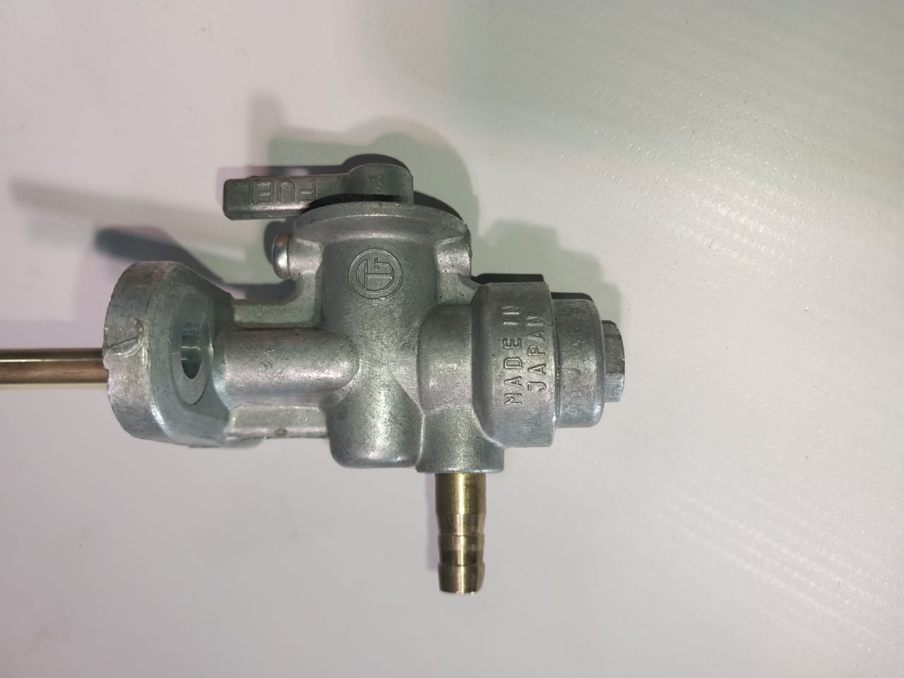 Paso de Nafta Kawasaki (OEM: 51023-1051 / 51023-059) - Imagen 2
