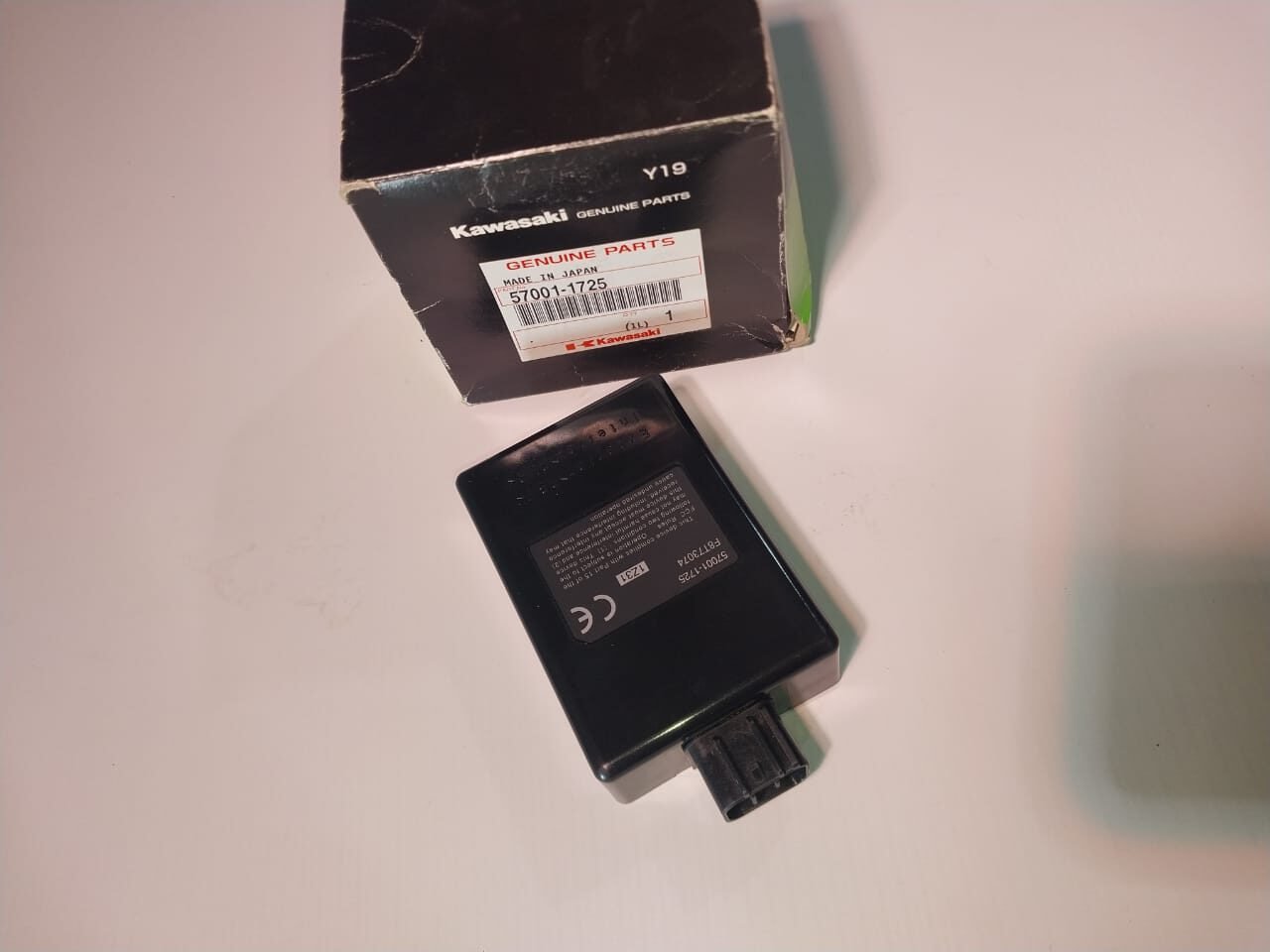 Escáner Interfaz Diagnóstico Oficial Kawasaki KDS (OEM: 57001-1725 / Mitsubishi: F8T73074) - Imagen 3