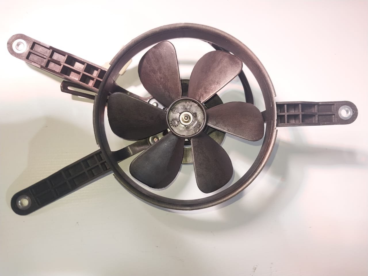 Electroventilador Kawasaki (OEM: 59502-Y001) - Imagen 2
