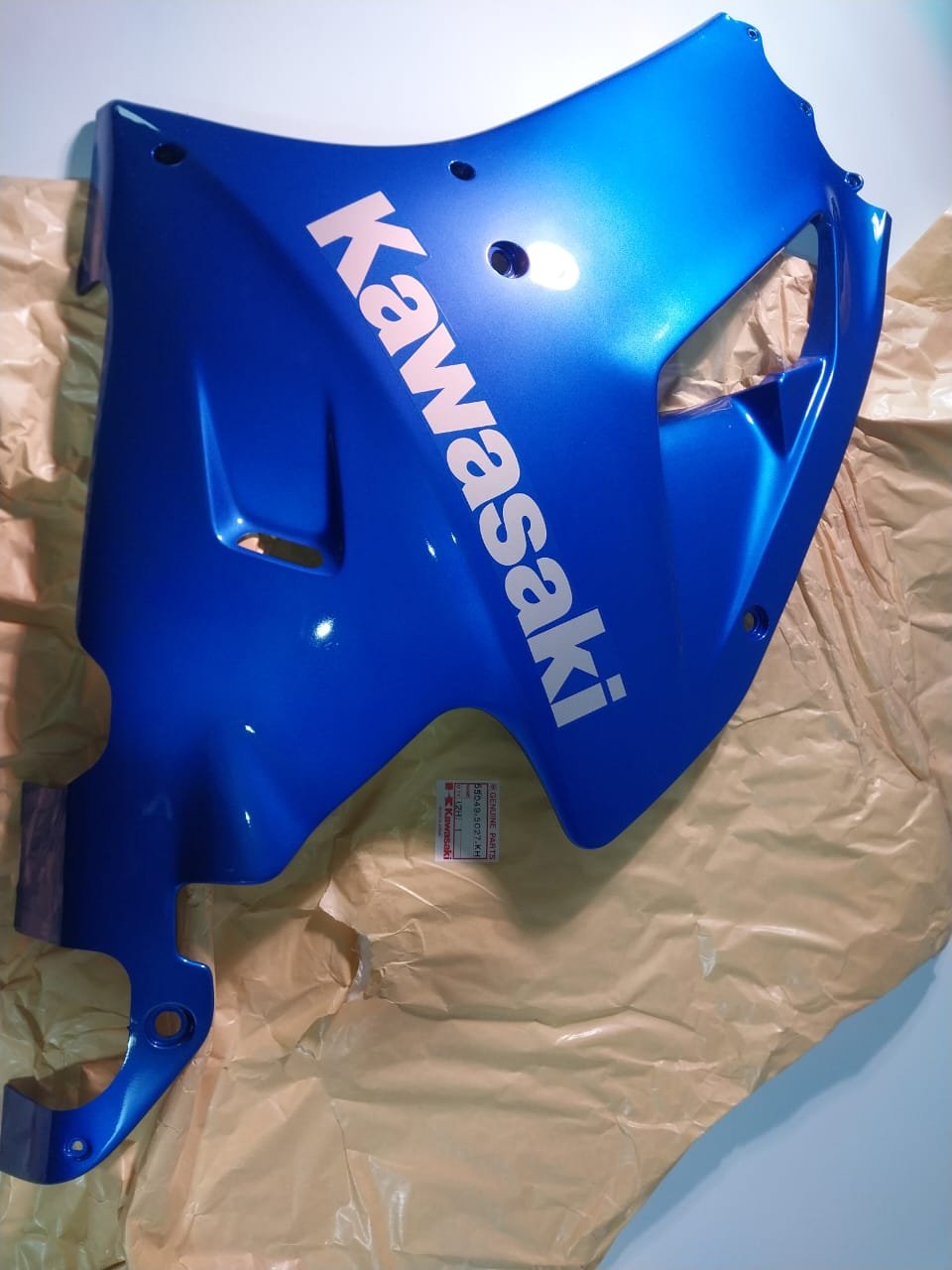 Carenado Inferior Izquierdo Kawasaki ZXR 750 (OEM: 55049-5027-KH) - Imagen 3