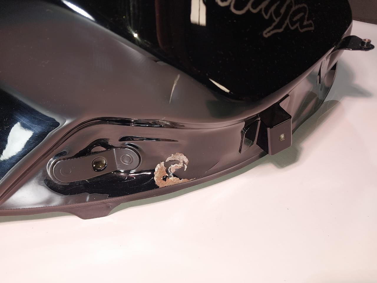 Tanque de Nafta Kawasaki Ninja 300 - Ebony (OEM: 51088-5326-H8) - Imagen 3