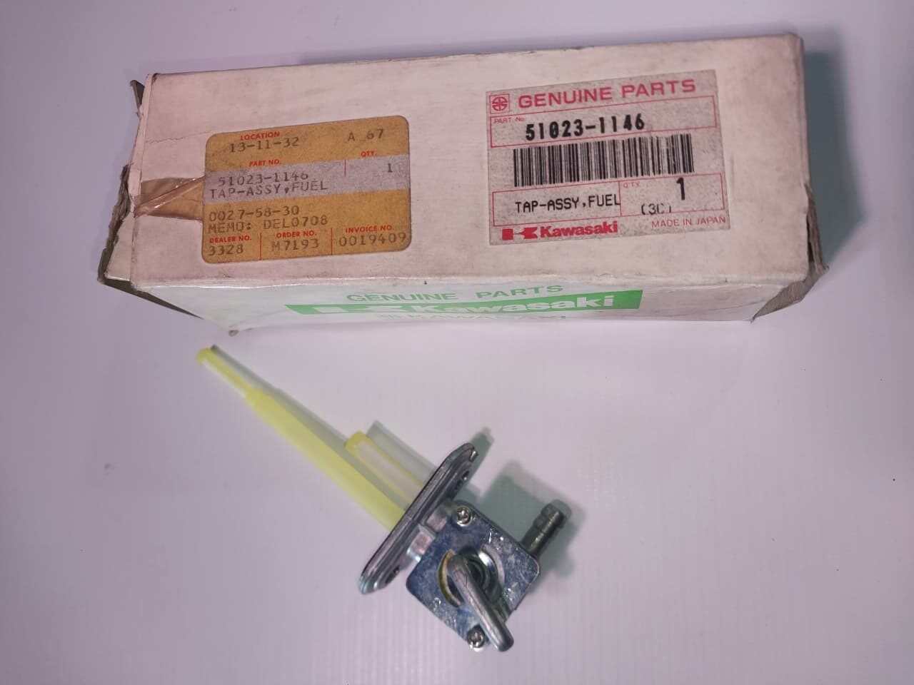 Paso de Nafta Kawasaki Lakota 300 / Mojave 250 (OEM: 51023-1146)