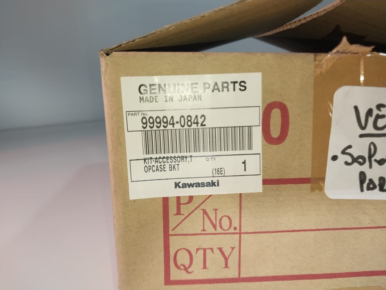 Soporte de baúl Topcase KQR 47L Kawasaki Versys 650 (OEM: 99994-0842)